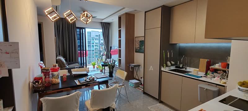Sengkang Grand Residences, 72 Compassvale Bow, Hougang / Punggol / Sengkang, 2 Bedrooms, 764 sqft, Condominium For Sale, by Paul Lian, 500230525 - Living Room - PropertyGuru.com.sg