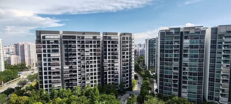 Sengkang Grand Residences, 72 Compassvale Bow, Hougang / Punggol / Sengkang, 2 Bedrooms, 764 sqft, Condominium For Sale, by Paul Lian, 500230525 - Exterior - PropertyGuru.com.sg