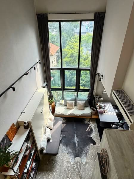 120 Grange, 120 Grange Road, 1 Bedroom, 484 sqft, Condominium For Sale, by Betsy Loh, 500230526 - Living Room - PropertyGuru.com.sg