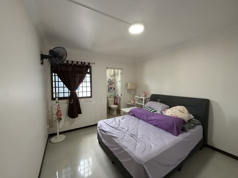 305 Bukit Batok Street 31, 305 Bukit Batok Street 31, 3 Bedrooms, 1,001 sqft, HDB Flat For Rent, by Jason Tay, 500230527 - Bedroom - PropertyGuru.com.sg