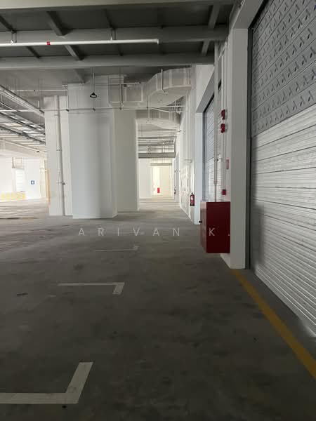 SmartFood@Mandai, 10 Mandai Estate, 1,800 sqft, Factory / Workshop (B2) For Rent, by Arivan K., 500230528 - Car Park - CommercialGuru.com.sg