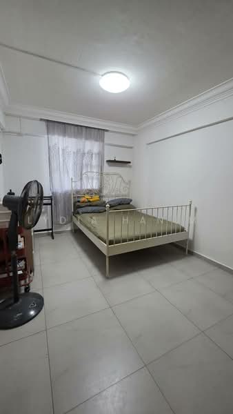 413 Bedok North Avenue 2, 413 Bedok North Avenue 2, 2 Bedrooms, 721 sqft, HDB Flat For Rent, by Lydia Hanim, 500230537 - Bedroom - PropertyGuru.com.sg