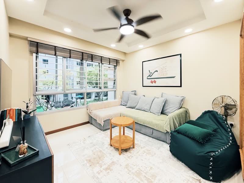 109A Canberra Walk, 109A Canberra Walk, 3 Bedrooms, 1,011 sqft, HDB Flat For Sale, by Hafiz Yassin, 500230545 - Living Room - PropertyGuru.com.sg