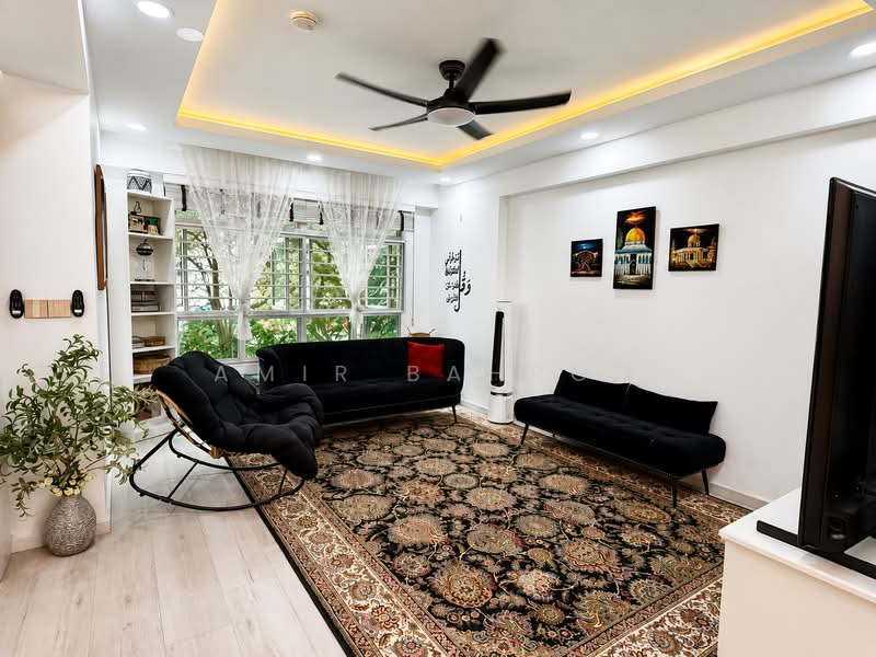 469A Meadow Spring @ Yishun, 469A Yishun Street 43, 3 Bedrooms, 1,001 sqft, HDB Flat For Sale, by Amir Bahrom, 500230548 - Living Room - PropertyGuru.com.sg