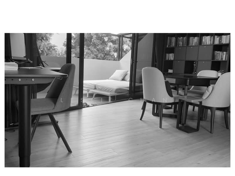 Exclusive Listing (50% fee sharing to co-brokers): Corner Terrace by the Park! Seaside Living!, , 6 Bedrooms, 7,500 sqft, Corner Terrace For Sale, by Leslie Chan, 500230555 - Study - PropertyGuru.com.sg