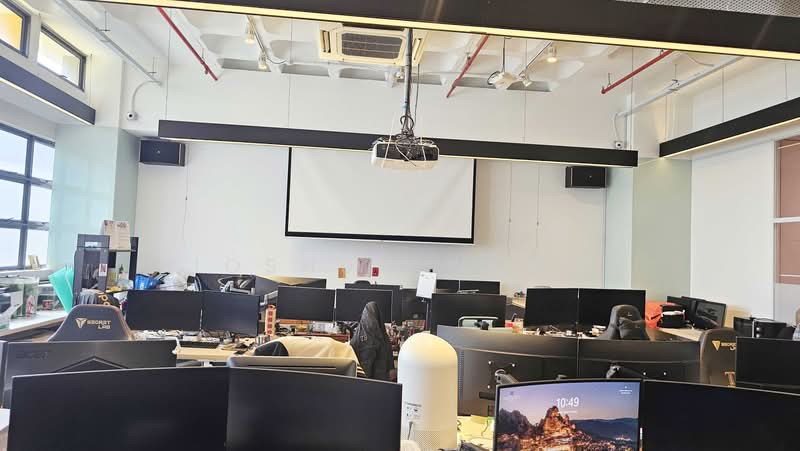 Delta House, 2 Alexandra Road, 3,455 sqft, Light Industrial (B1) For Rent, by Joshua Wong, 500230556 - Interior - CommercialGuru.com.sg