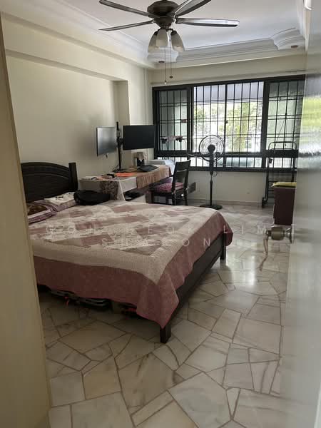 289G Bukit Batok Street 25, 289G Bukit Batok Street 25, 3 Bedrooms, 1,098 sqft, HDB Flat For Sale, by Goh Geok Lim Sharon, 500230559 - Bedroom - PropertyGuru.com.sg