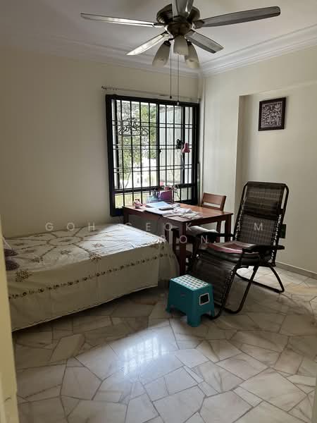 289G Bukit Batok Street 25, 289G Bukit Batok Street 25, 3 Bedrooms, 1,098 sqft, HDB Flat For Sale, by Goh Geok Lim Sharon, 500230559 - Bedroom - PropertyGuru.com.sg