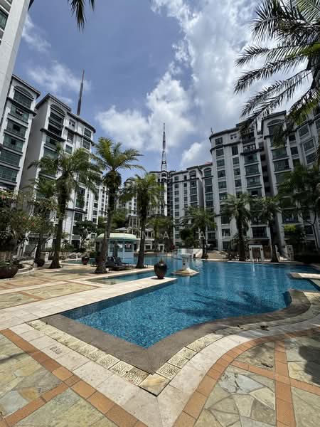 The Hillside, 341 Upper Bukit Timah Road, 3 Bedrooms, 1,302 sqft, Condominium For Sale, by Elena Au, 500230562 - PropertyGuru.com.sg