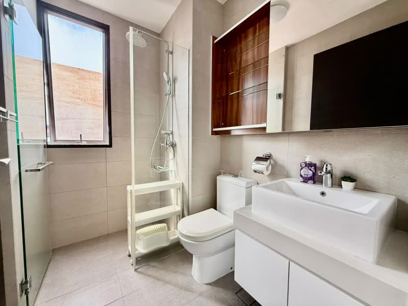 Neem Tree, 30 Jalan Kemaman, Room Rental, 150 sqft, Apartment For Rent, by Jess Tan, 500230567 - Bathroom - PropertyGuru.com.sg