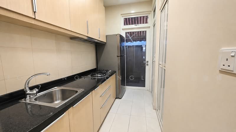 Luxus Hills, Seletar Green Walk, 5 Bedrooms, 3,600 sqft, Terraced House For Sale, by Jon Ong (Onglai) 王金祥, 500230573 - Kitchen - PropertyGuru.com.sg