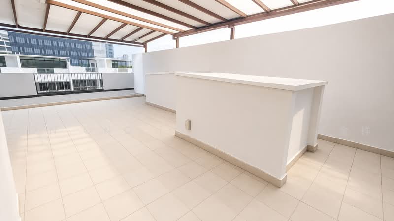 Luxus Hills, Seletar Green Walk, 5 Bedrooms, 3,600 sqft, Terraced House For Sale, by Jon Ong (Onglai) 王金祥, 500230573 - Balcony - PropertyGuru.com.sg