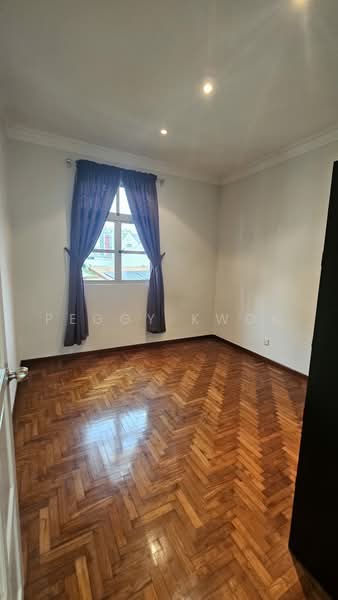 Casa Jervois, 99 Jervois Road, 3 Bedrooms, 1,227 sqft, Condominium For Rent, by Peggy Kwok, 500230578 - Bedroom - PropertyGuru.com.sg