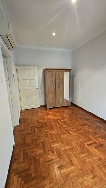 Casa Jervois, 99 Jervois Road, 3 Bedrooms, 1,227 sqft, Condominium For Rent, by Peggy Kwok, 500230578 - Bedroom - PropertyGuru.com.sg