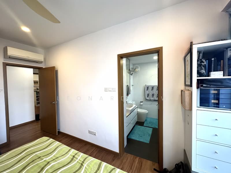 Villa Martia, 11 Martia Road, 3 Bedrooms, 1,281 sqft, Condominium For Sale, by Leonard Yew, 500230585 - Bedroom - PropertyGuru.com.sg