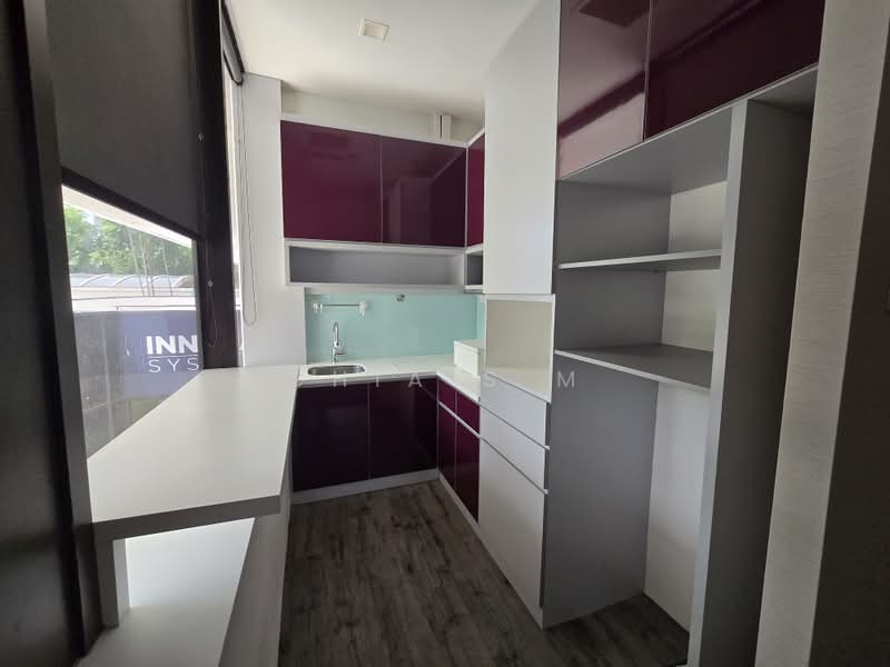 Concorde Shopping Centre, 317 Outram Road, 872 sqft, Office For Rent, by Chia S M, 500230590 - Kitchen - CommercialGuru.com.sg