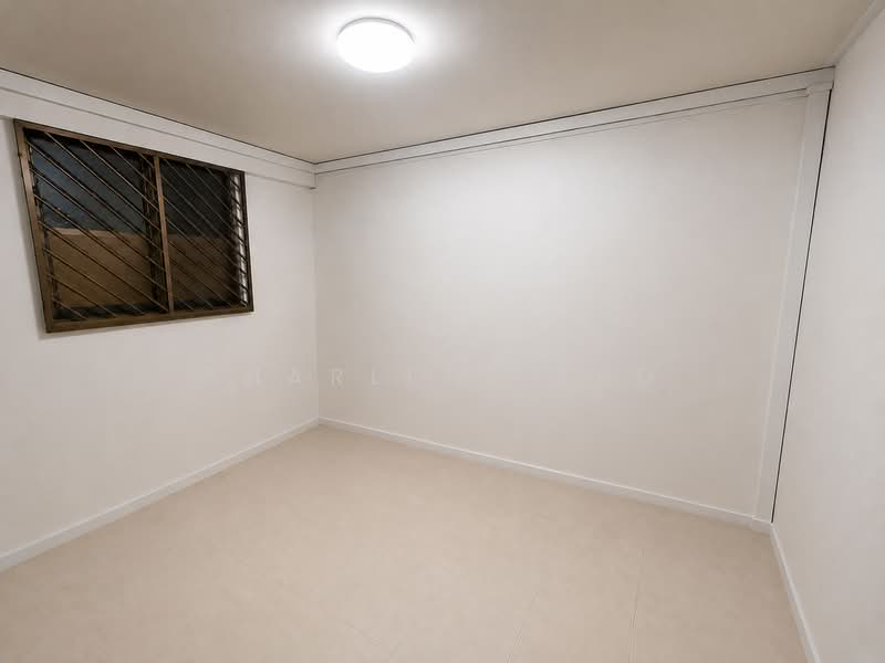 9 Lorong 7 Toa Payoh, 9 Lorong 7 Toa Payoh, 2 Bedrooms, 710 sqft, HDB Flat For Sale, by Sharlene Teo, 500230593 - Bedroom 2 - PropertyGuru.com.sg