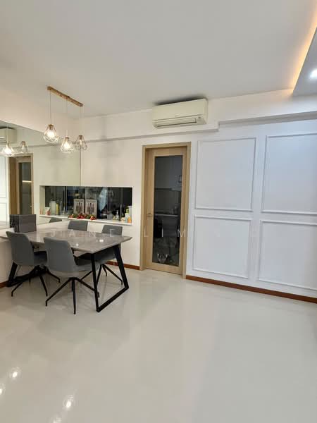 Wandervale, 363 Choa Chu Kang Avenue 3, 3 Bedrooms, 958 sqft, Executive Condominium For Sale, by Jane Lim S C, 500230603 - Dining Room - PropertyGuru.com.sg