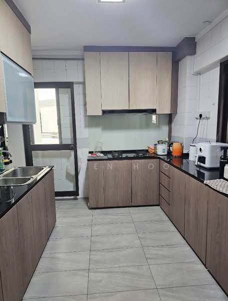 641 Choa Chu Kang Street 64, 641 Choa Chu Kang Street 64, 3 Bedrooms, 1,076 sqft, HDB Flat For Rent, by Jaren Hoo, 500230614 - Kitchen - PropertyGuru.com.sg