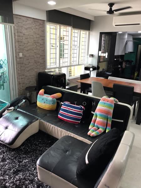 Meraprime, 301 Jalan Bukit Ho Swee, 4 Bedrooms, 1,313 sqft, Condominium For Rent, by Sky Toh, 500230616 - Living Room - PropertyGuru.com.sg