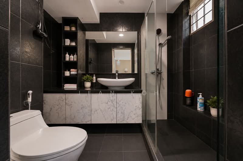 Castle Green, 485 Yio Chu Kang Road, 2 Bedrooms, 1,302 sqft, Condominium For Sale, by Jean Koh, 500230620 - Master Bathroom - PropertyGuru.com.sg