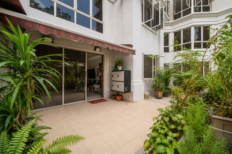 Castle Green, 485 Yio Chu Kang Road, 2 Bedrooms, 1,302 sqft, Condominium For Sale, by Jean Koh, 500230620 - Patio - PropertyGuru.com.sg