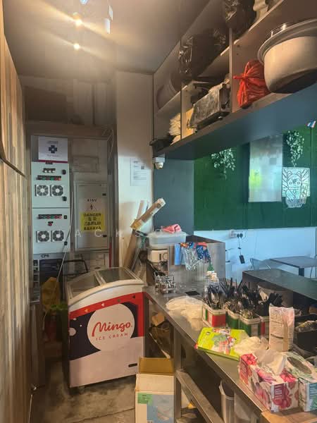Wisteria Mall, Yishun Avenue 4, Sembawang / Yishun, 775 sqft, Mall Shop For Rent, by Jackson Lee, 500230624 - Kitchen - CommercialGuru.com.sg