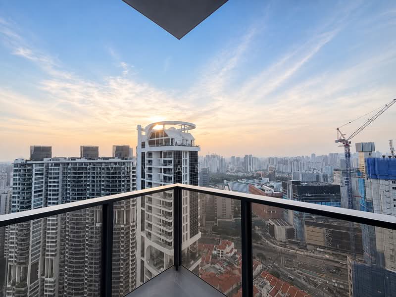 Sky Everton, 50 Everton Road, 3 Bedrooms, 915 sqft, Condominium For Rent, by Vivian Ong, 500230629 - Balcony View - PropertyGuru.com.sg