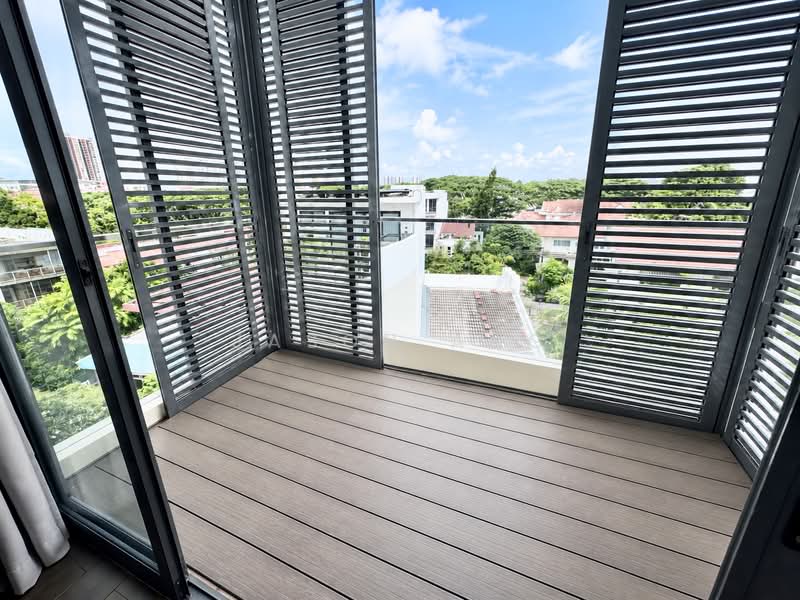 Eastbay, 1 Tay Lian Teck Road, 4 Bedrooms, 1,722 sqft, Condominium For Sale, by Jason Ang, 500230630 - Balcony area - PropertyGuru.com.sg