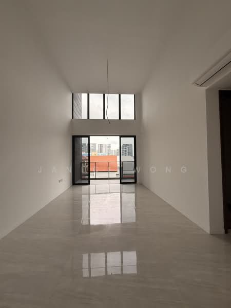 Ardor Residence, 181 Haig Road, 4 Bedrooms, 1,776 sqft, Apartment For Sale, by Janice Wong, 500230632 - High Volume Ceiling in Living and Dining - PropertyGuru.com.sg
