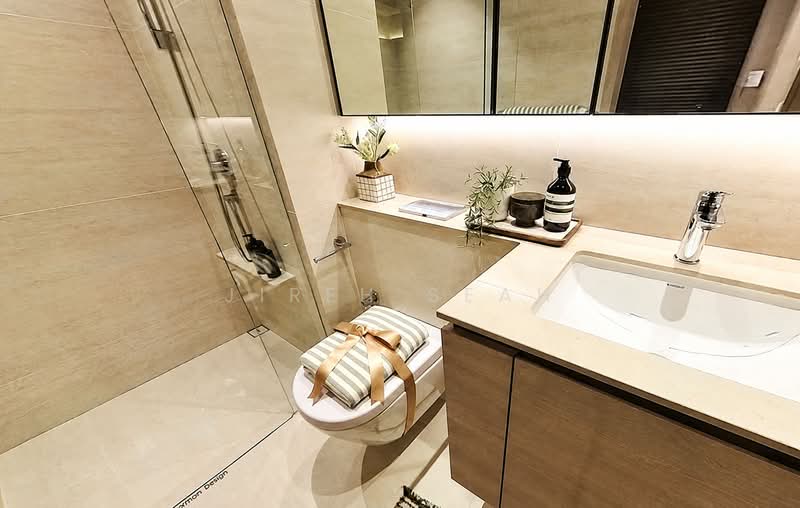 Narra Residences, , 3 Bedrooms, 721 sqft, Condominium For Sale, by Jireh Seah, 500230635 - Bathroom - PropertyGuru.com.sg