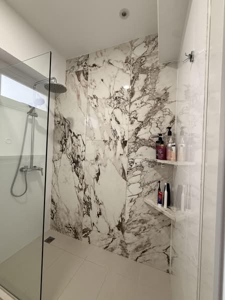 627B Tampines Street 61, 627B Tampines Street 61, Pasir Ris / Tampines, 3 Bedrooms, 1,033 sqft, HDB Flat For Sale, by Shafi Kader, 500230648 - Master Bathroom - PropertyGuru.com.sg