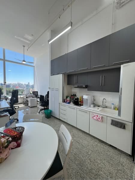 The Central, 6 Eu Tong Sen Street, 603 sqft, Office For Rent, by Lynnis Cheng, 500230656 - CommercialGuru.com.sg