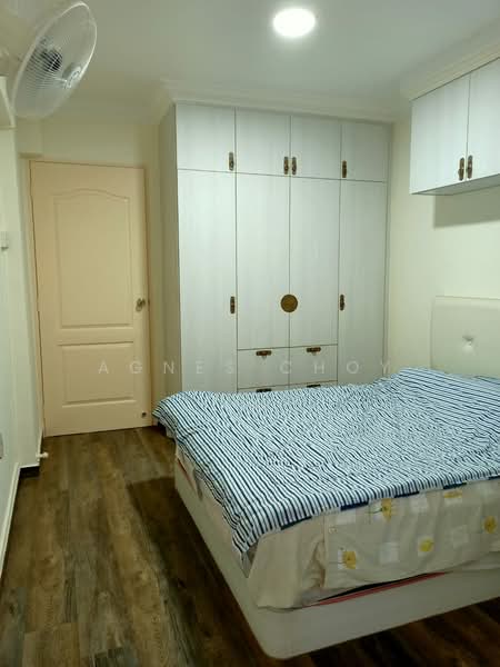 160 Yishun Street 11, 160 Yishun Street 11, 2 Bedrooms, 882 sqft, HDB Flat For Sale, by Agnes Choy, 500230669 - Bedroom - PropertyGuru.com.sg