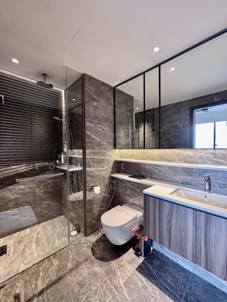 Lentor Modern, 7 Lentor Central, 3 Bedrooms, 990 sqft, Condominium For Rent, by Florence Wong, 500230670 - Bathroom - PropertyGuru.com.sg