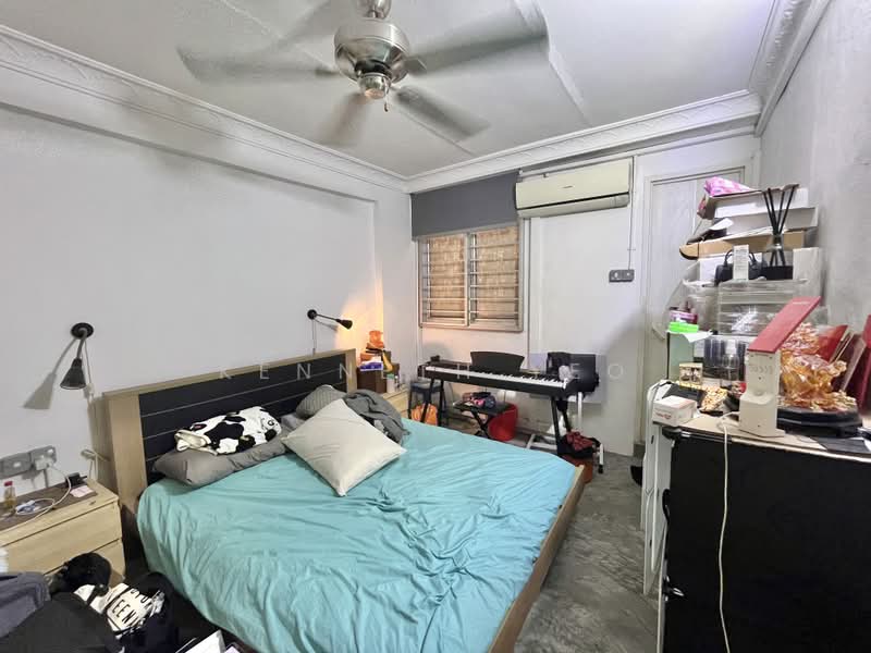 408 Tampines Street 41, 408 Tampines Street 41, 2 Bedrooms, 743 sqft, HDB Flat For Sale, by Kenneth Yeo, 500230673 - Bedroom - PropertyGuru.com.sg