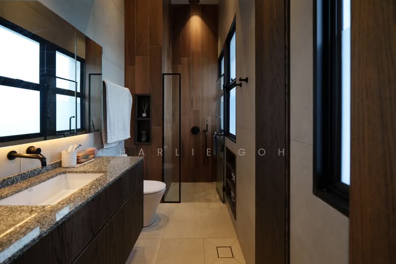 Highland Centre, 22 Yio Chu Kang Road, 3 Bedrooms, 1,765 sqft, Apartment For Sale, by Charlie Goh, 500230676 - Bathroom - PropertyGuru.com.sg