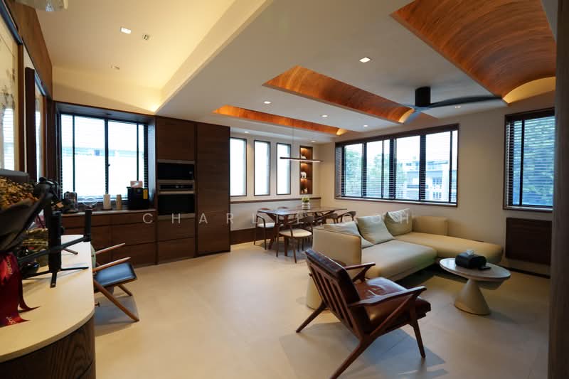 Highland Centre, 22 Yio Chu Kang Road, 3 Bedrooms, 1,765 sqft, Apartment For Sale, by Charlie Goh, 500230676 - Living Room - PropertyGuru.com.sg