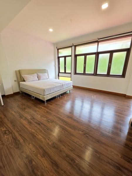 DETACHED @ MEYER VICINITY (8899 发发久久), RAMSGATE ROAD, East Coast / Marine Parade, 4 Bedrooms, 4,000 sqft, Detached House For Rent, by Denny Lim, 500230682 - Bedroom - PropertyGuru.com.sg