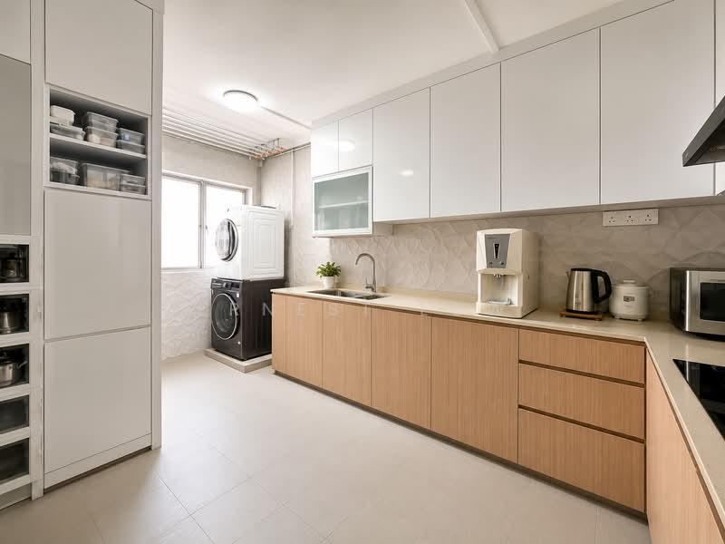 489B Tampines Street 45, 489B Tampines Street 45, 3 Bedrooms, 1,151 sqft, HDB Flat For Sale, by Ernest Low, 500230695 - Kitchen - PropertyGuru.com.sg