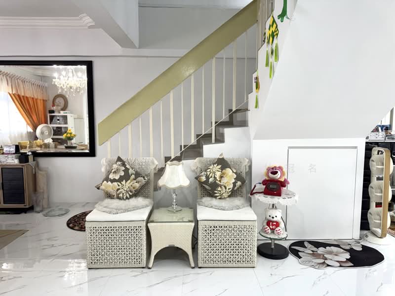337 Jurong East Avenue 1, 337 Jurong East Avenue 1, 4 Bedrooms, 1,582 sqft, HDB Flat For Sale, by Jeffri Lim, 林冠名, 500230709 - Interior - PropertyGuru.com.sg