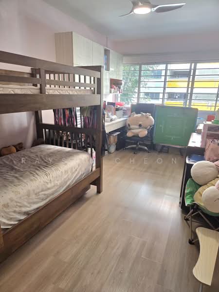 820 Yishun Street 81, 820 Yishun Street 81, Sembawang / Yishun, 3 Bedrooms, 1,302 sqft, HDB Flat For Sale, by Rayson Cheong, 500230711 - Bedroom - PropertyGuru.com.sg