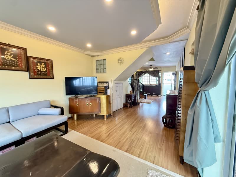 454 Pasir Ris Drive 6, 454 Pasir Ris Drive 6, 3 Bedrooms, 1,572 sqft, HDB Flat For Sale, by Han Yang, 500230724 - Living Room - PropertyGuru.com.sg