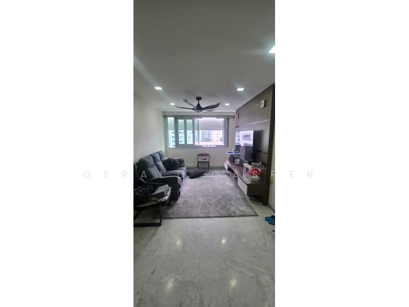 434 Bukit Panjang Ring Road, 434 Bukit Panjang Ring Road, Dairy Farm / Bukit Panjang / Choa Chu Kang, Room Rental, 120 sqft, HDB Flat For Rent, by Gerald Gasper, 500230729 - Living Room - PropertyGuru.com.sg