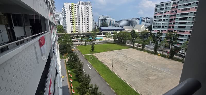 434 Bukit Panjang Ring Road, 434 Bukit Panjang Ring Road, Dairy Farm / Bukit Panjang / Choa Chu Kang, Room Rental, 120 sqft, HDB Flat For Rent, by Gerald Gasper, 500230729 - Exterior - PropertyGuru.com.sg