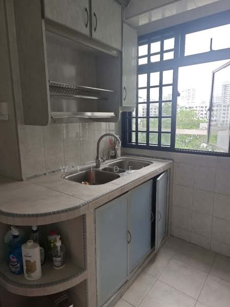 8 Lorong 7 Toa Payoh, 8 Lorong 7 Toa Payoh, 2 Bedrooms, 710 sqft, HDB Flat For Rent, by WEI DENG, 500230732 - Kitchen - PropertyGuru.com.sg