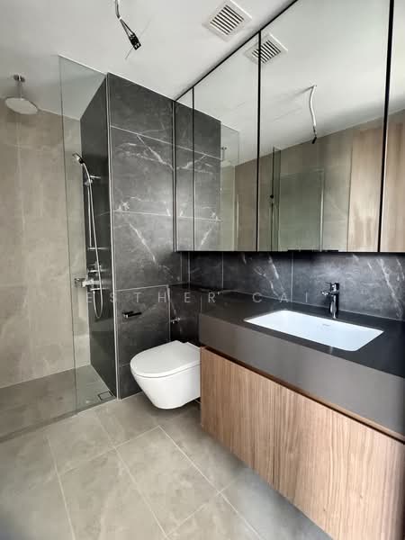 Hillock Green, 22-28 Lentor Central, 2 Bedrooms, 624 sqft, Condominium For Rent, by Esther Cai, 500230733 - Bathroom - PropertyGuru.com.sg