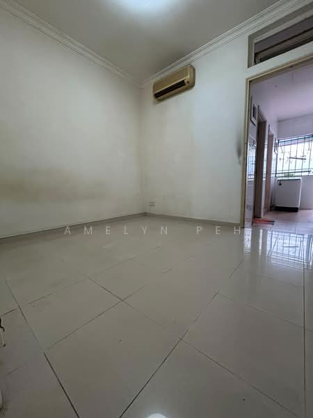 548365, , 6 Bedrooms, 2,800 sqft, Terraced House For Sale, by Amelyn Peh, 500230746 - Interior - PropertyGuru.com.sg