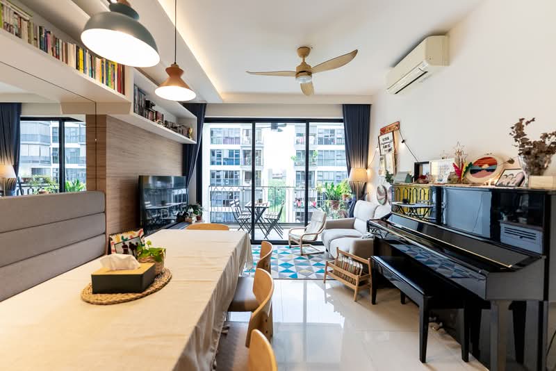 Westwood Residences EC, 194 Westwood Avenue, 4 Bedrooms, 1,152 sqft, Condominium For Sale, by Daron Ang, 500230759 - Living Room - PropertyGuru.com.sg