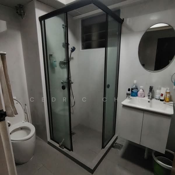 271D Punggol Walk, 271D Punggol Walk, 3 Bedrooms, 1,001 sqft, HDB Flat For Rent, by Cedric Chan, 500230760 - Bathroom - PropertyGuru.com.sg